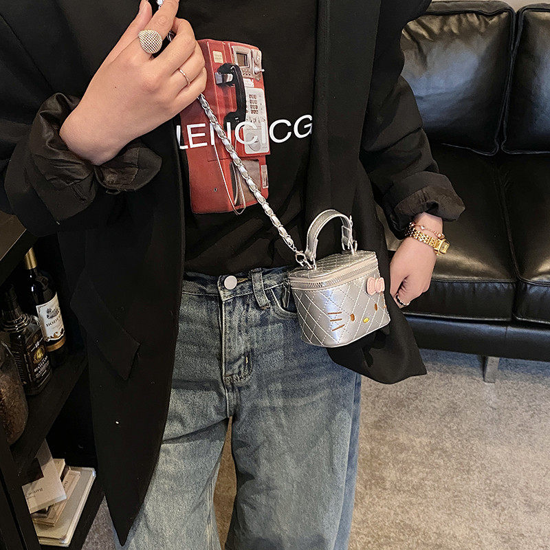 新款洋气少女心凯蒂猫mini包菱格链条斜挎包便携口红收纳盒子小包,淘宝优惠券,粉丝福利购,淘宝优惠卷