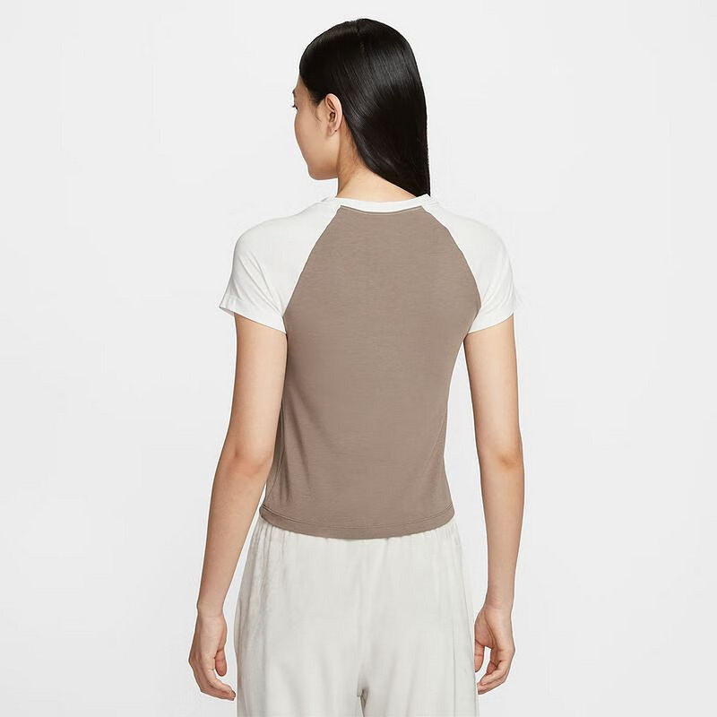 耐克女短袖秋季新款休闲复古拼接撞色数字印花运动T恤HV4993-134,淘宝优惠券,粉丝福利购,淘宝优惠卷