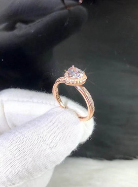 镶嵌宝石戒指迪士尼粉钻公主女