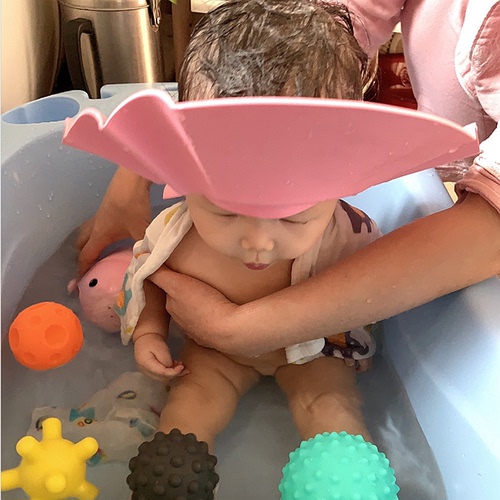 日本和爱堂儿童洗头帽防水护耳神器可调节洗澡帽婴儿硅胶挡水帽