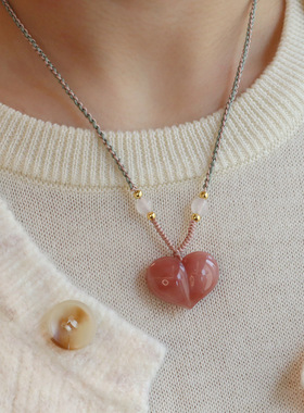 中式天然金丝玉桃花酿祥云锁玉石平安扣小屁桃长款项链毛衣链吊坠