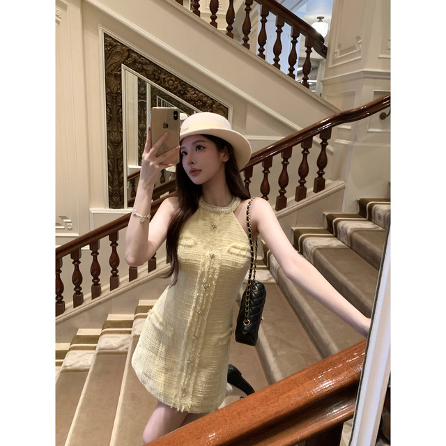 Le 19 RomanLand small fragrant tassel slim-fitting long skirt A-hem waist sleeveless wool dress