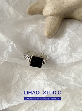 黑色高级感几何方形戒指复古女