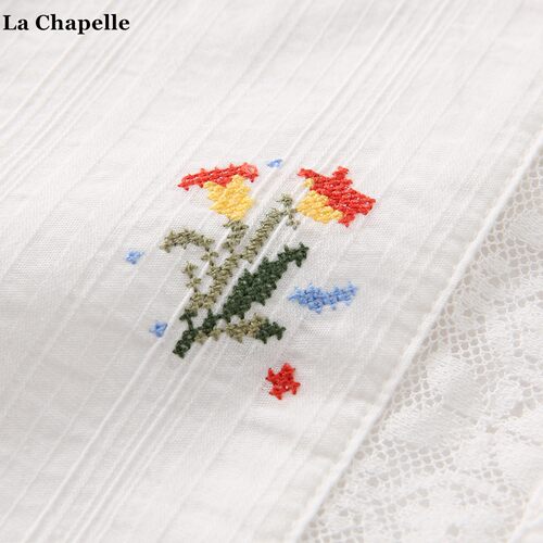 拉夏贝尔/La Chapelle法式绣花长袖衬衫女春季新款木耳边白色衬衣 - 图1