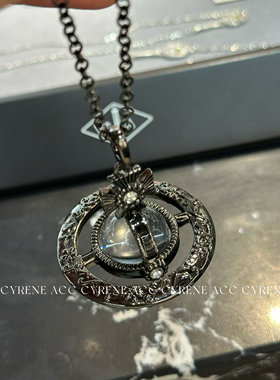 大号orb立体雕花土星红色玻璃吊坠小众设计感高级感锁骨链毛衣链