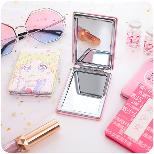 Mini foldable small makeup mirror, the quality cannot be said