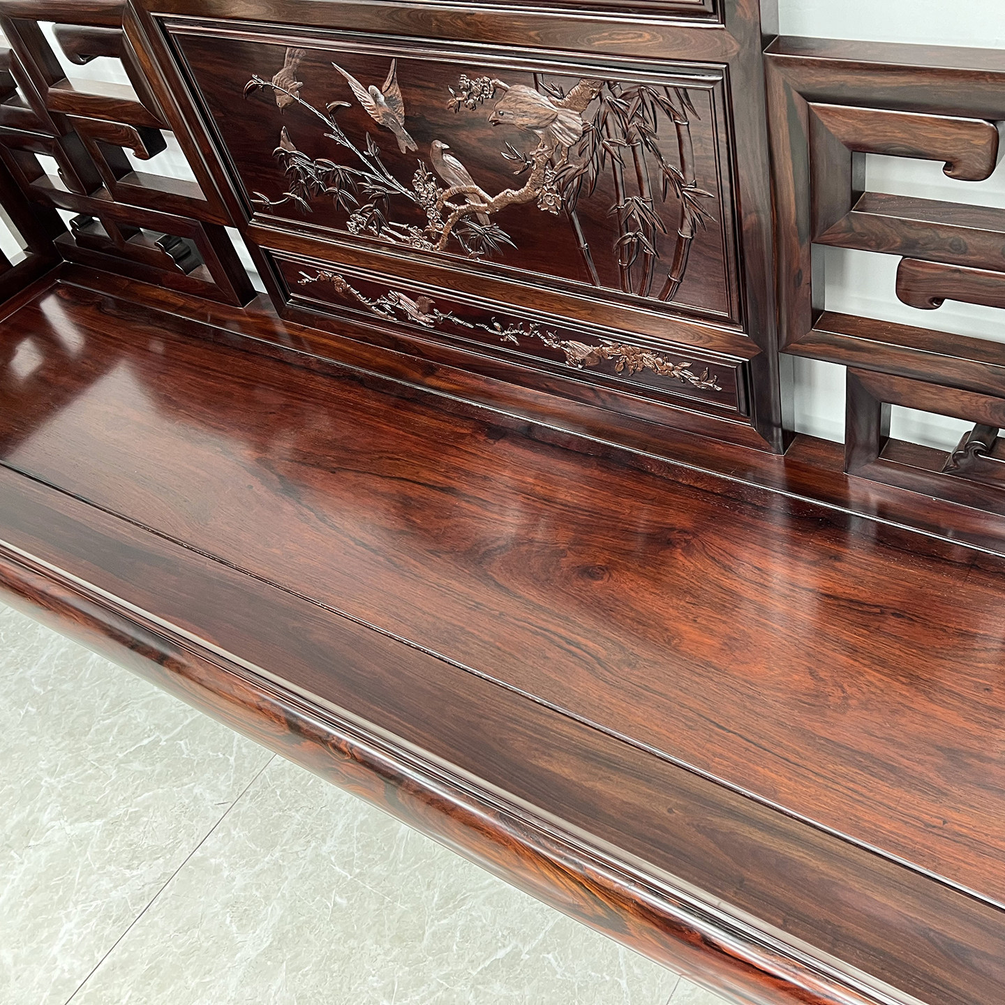 精品豪华老挝大红酸枝沙发全独板红木客厅家具交趾黄檀卷书宝座,淘宝优惠券,粉丝福利购,淘宝优惠卷