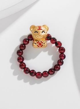 复古时尚可爱老虎高级感石榴石
