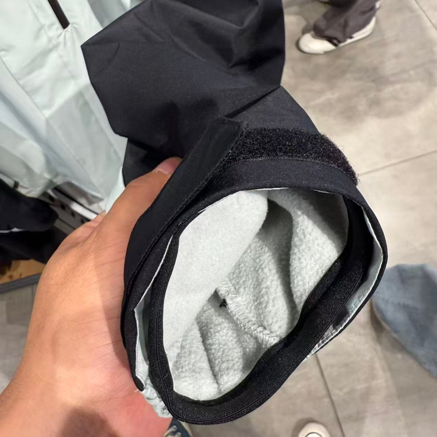 ADIDAS阿迪达斯男女同款冲锋衣可拆卸二合一保暖防风外套 JW1650,淘宝优惠券,粉丝福利购,淘宝优惠卷