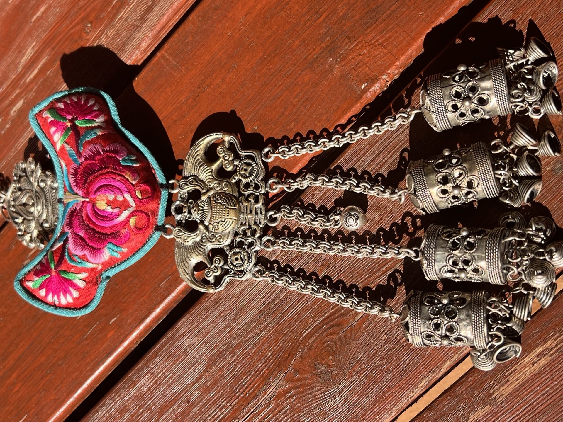 民族风苗银手工老绣苗银压襟,淘宝优惠券,粉丝福利购,淘宝优惠卷