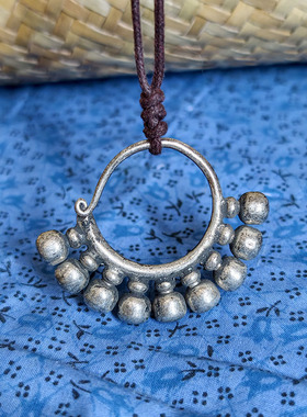 贵州苗乡侗寨手工苗银饰品 特色毛衣项链挂件吊坠个性实心九子坠