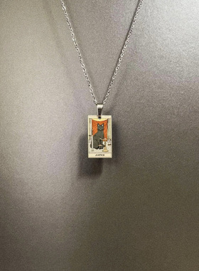 不锈钢字母项链古着配饰女彩印卡牌高级感吊坠钛钢毛衣链