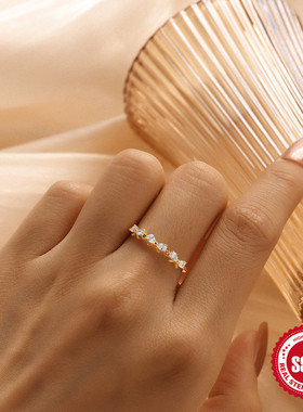 s925银欧美简约几何形锆石戒指