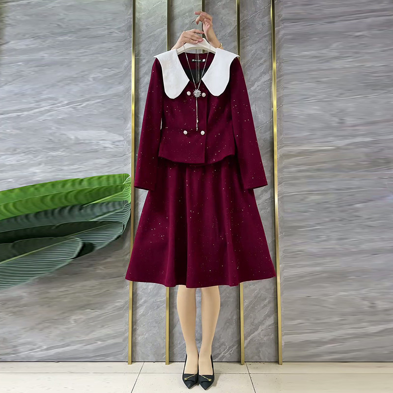 冬季新款时尚洋气翻领撒星上衣搭配半身裙两件套大码女装休闲套装,淘宝优惠券,粉丝福利购,淘宝优惠卷