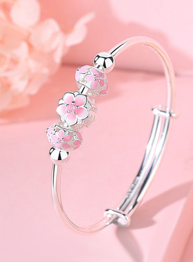香港足银百搭风招桃花推拉手镯