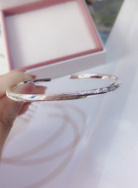 香港防过敏学生时尚风饰品手镯