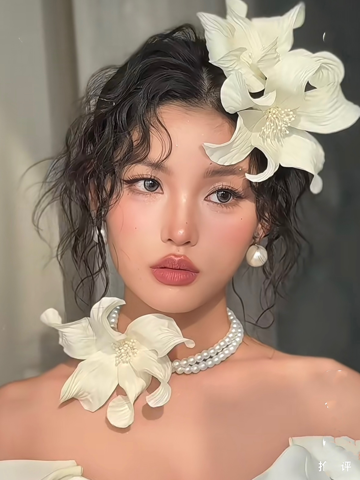 美高原创米色百搭手工花新娘头饰品样片旅拍婚纱摄影化妆造型跟妆 - 图0