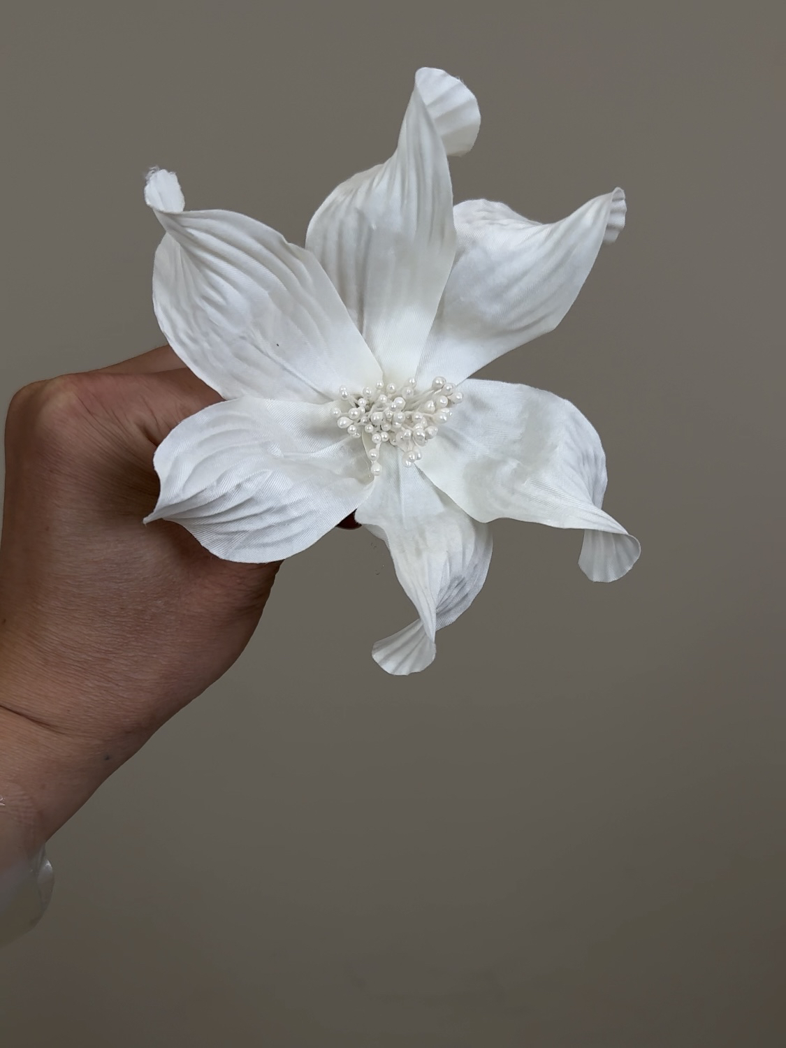 美高原创米色百搭手工花新娘头饰品样片旅拍婚纱摄影化妆造型跟妆 - 图1