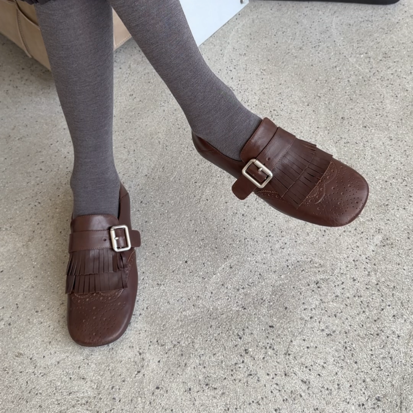 WM6欧货欧洲站2026春季新款英伦风流苏小皮鞋平底单鞋一脚蹬女鞋,淘宝优惠券,粉丝福利购,淘宝优惠卷