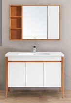 Farnsa bathroom with bathroom cabinet FPGM3615H in the bathroom.
