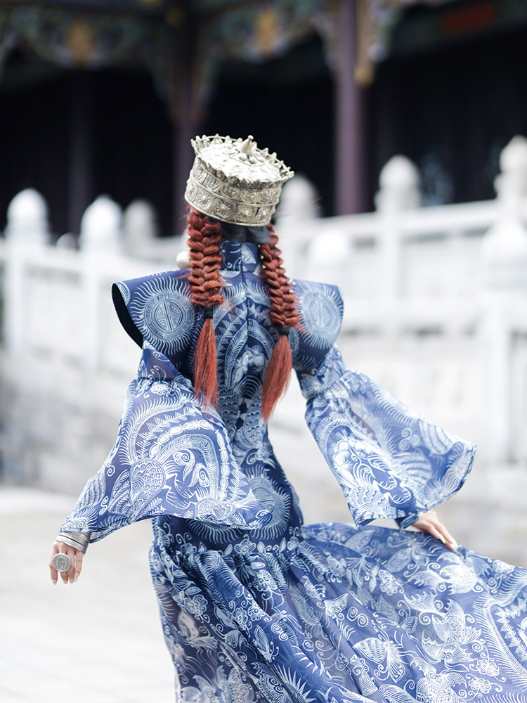 我是朱丽叶原创蜡染风欧根纱宫廷肩喇叭袖超大摆鱼尾民族风礼服裙,淘宝优惠券,粉丝福利购,淘宝优惠卷