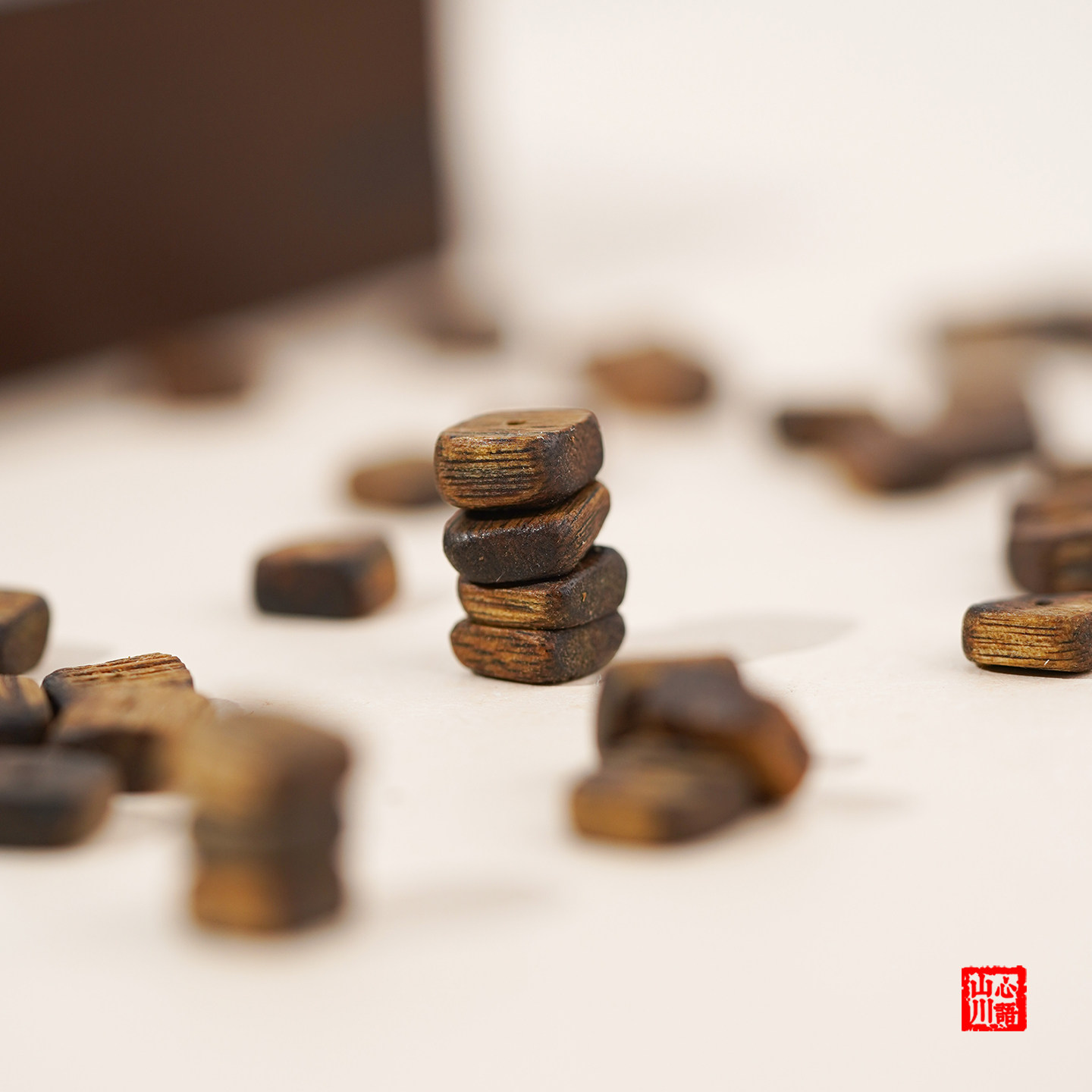 沉香珠子散珠随形不规则盘缠木质隔片手链串diy配件檀香桶珠随型,淘宝优惠券,粉丝福利购,淘宝优惠卷