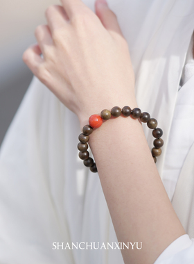 天然文莱沉香柿子红南红玛瑙手链
