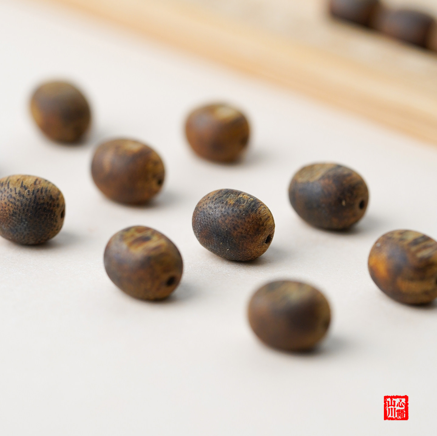 沉香单珠散珠子椭圆形珠奇楠老料奇楠文玩手串配饰diy材料檀木头,淘宝优惠券,粉丝福利购,淘宝优惠卷