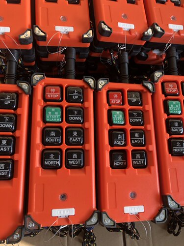 行车工业无线遥控器F21-E1B起重机遥控器新规钥匙急停外壳 - 图1