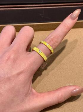 水贝黄金 足金999情侣对戒山盟海誓独白大英博物馆复古黄金对戒