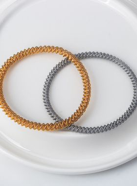 简约女不锈钢弹簧手环手镯手链