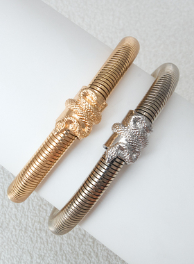 女不锈钢弹簧圆环手镯手饰