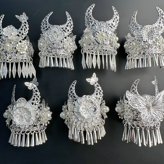 Guizhou Qianhu Miao Village Cultural and Creative Silver Cap Refrigerator Magnet