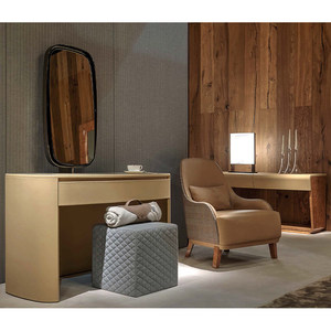 亭堂意式极简梳妆台现代简约卧室小户型设计师款轻奢带妆镜化妆台