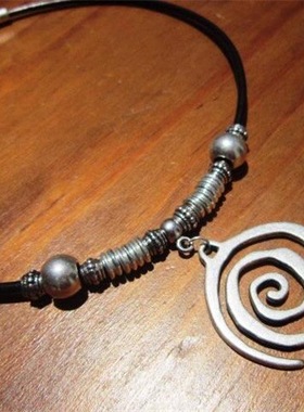 波西米亚个性漩涡项链复古皮绳沙滩ins男女vintage BKP曼谷公园