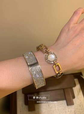 中世纪宫廷复古vintage夸张金色手镯叠戴宽版高级感轻奢古早臂环