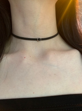 黑色麂皮圆环choker颈链女黑色布艺项圈辣妹锁骨链细项链日常百搭