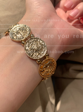vintage 浅金色钱币浮雕手镯女弹力手环复古波西米亚风手饰品2026