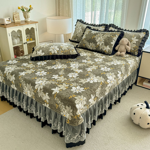 2025秋冬加厚保暖牛奶绒床盖四件套夹棉床裙三件套床罩床单件防滑 - 图1