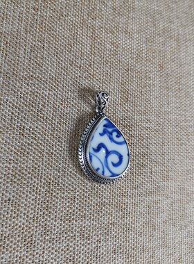男女古瓷首饰 清中期青花瓷吊坠 老瓷片挂件925银 简约 百搭饰品