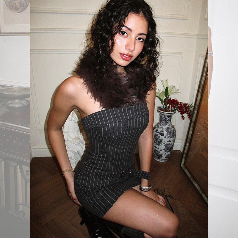 ITSNIKAR 经典酒红条纹抹胸连衣裙女毛呢裙新年节日氛围感短裙子,淘宝优惠券,粉丝福利购,淘宝优惠卷