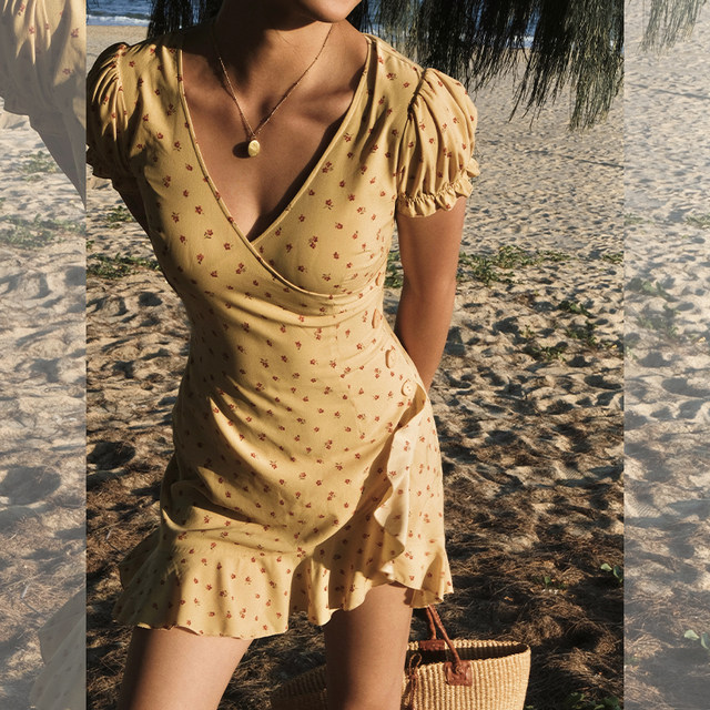 ITSNIKAR French V-neck short-sleeved dress