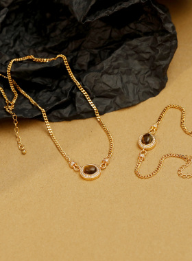 美拉德风虎眼石吊坠复古港风时髦个性气质级感毛衣链项链锁骨链