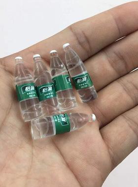 树脂仿真矿泉水烟盒泡面桶饮料立体小酒瓶高质量高透明手工小配件