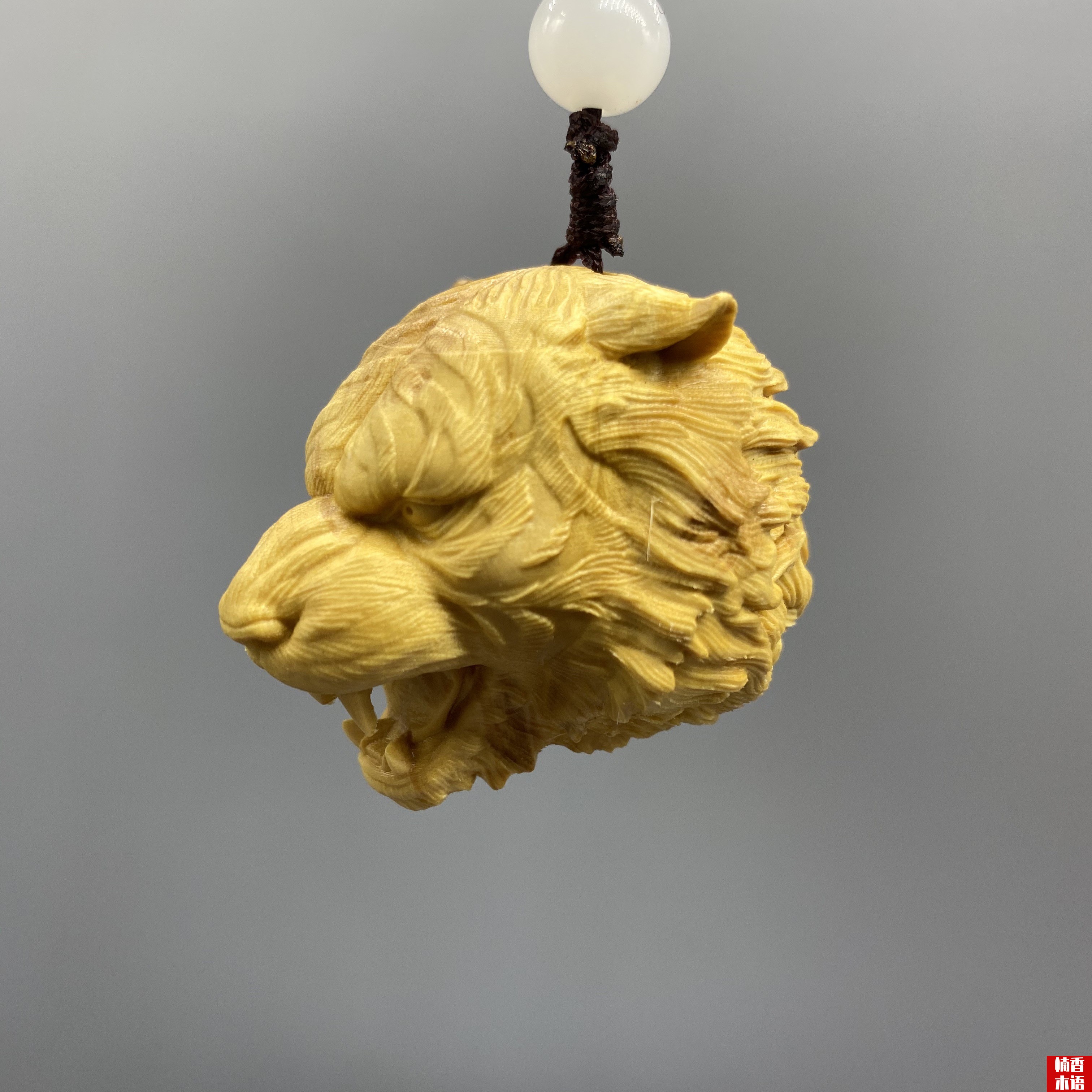 小叶黄杨木雕刻虎头手把件挂坠实木生肖虎动物工艺品随身把玩摆件