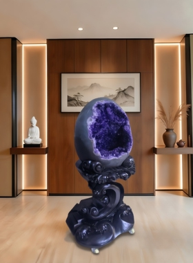 1.4米天然水晶洞镇宅招财摆件