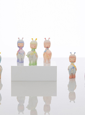 白夜独角兽玩偶艺术风礼物小摆件