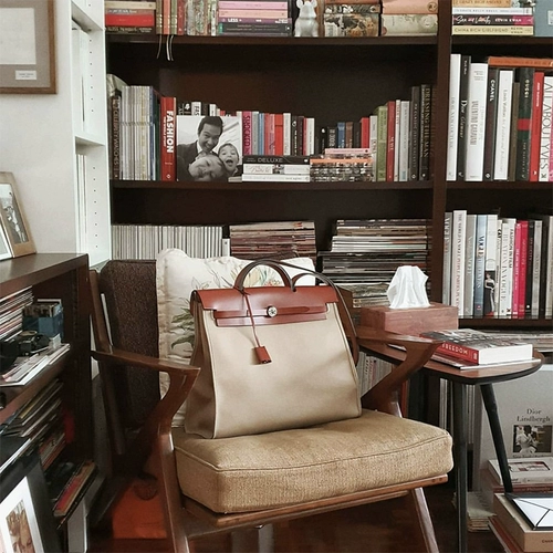 Вместительная и большая классическая сумка на одно плечо, премиум класс