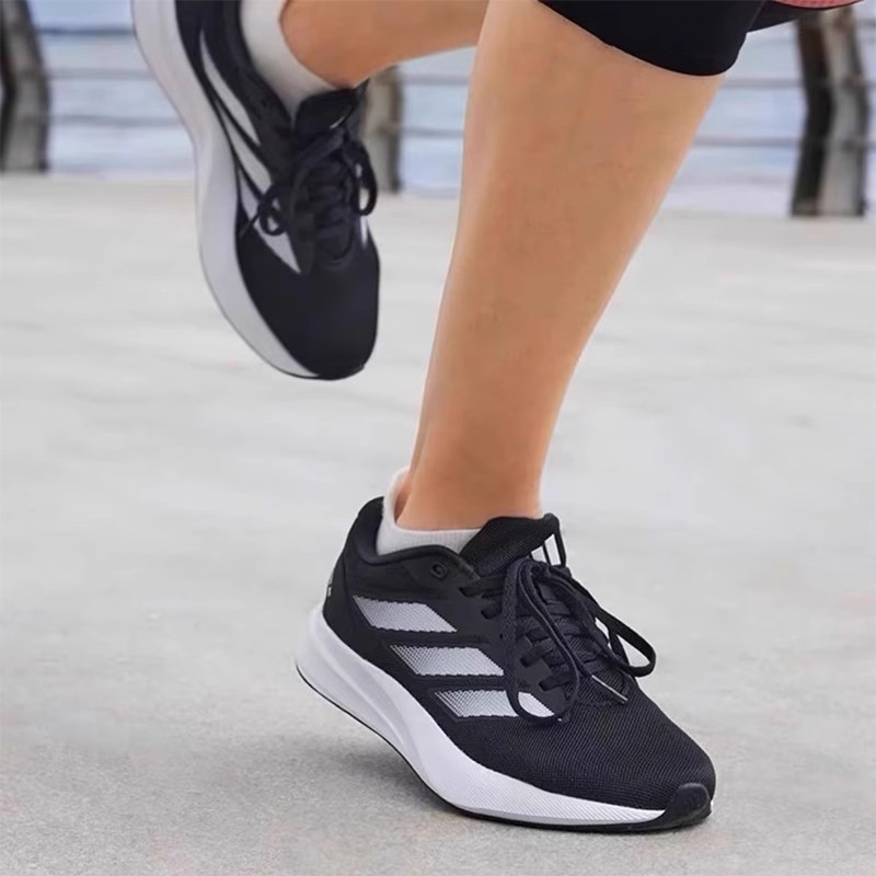 Adidas 阿迪达斯正品 男款轻便减震舒适运动跑步鞋 ID2702 ID2704