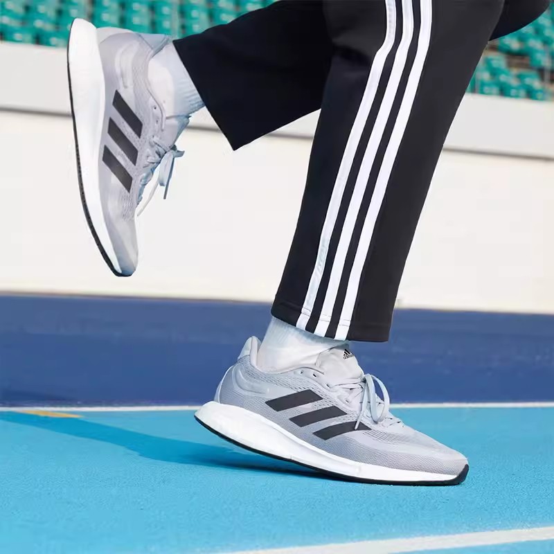 Adidas 阿迪达斯 男女缓震舒适网面透气运动跑步鞋 S42723 S42724